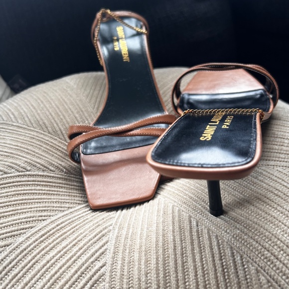 Size 6 Saint Laurent kitten heel ankle strap chain women’s heels camel beige - Picture 2 of 5